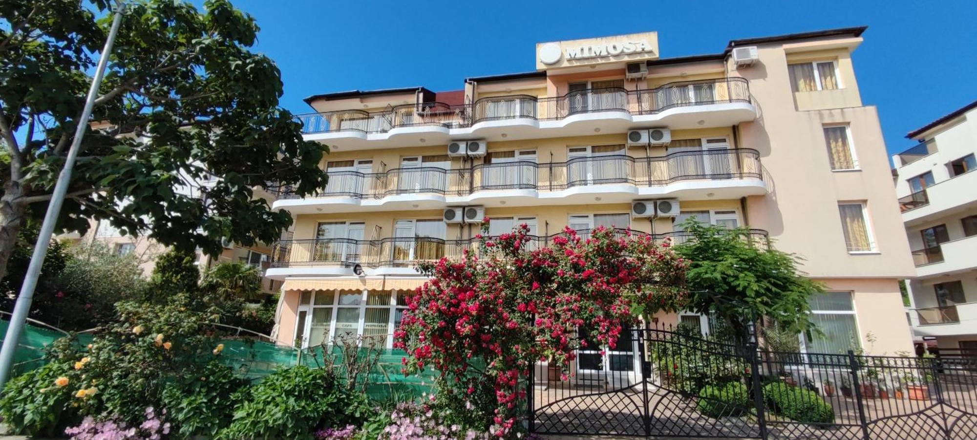Family Hotel Mimosa Tsarevo Εξωτερικό φωτογραφία