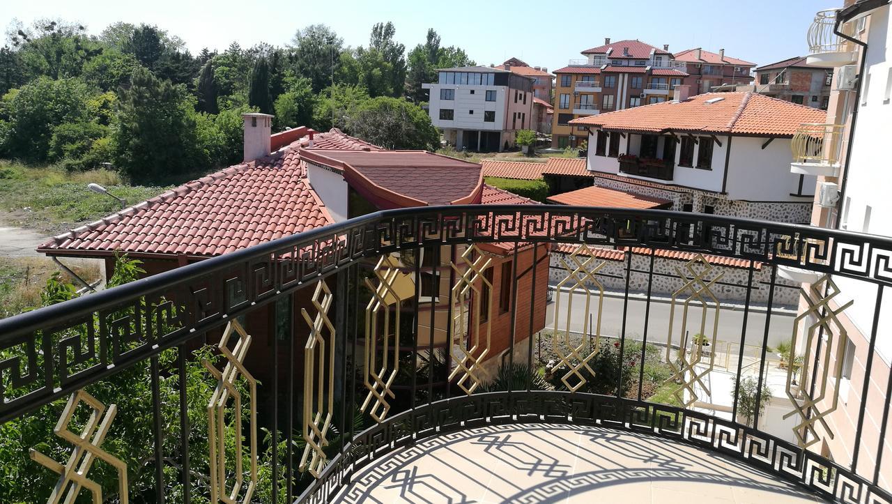 Family Hotel Mimosa Tsarevo Εξωτερικό φωτογραφία